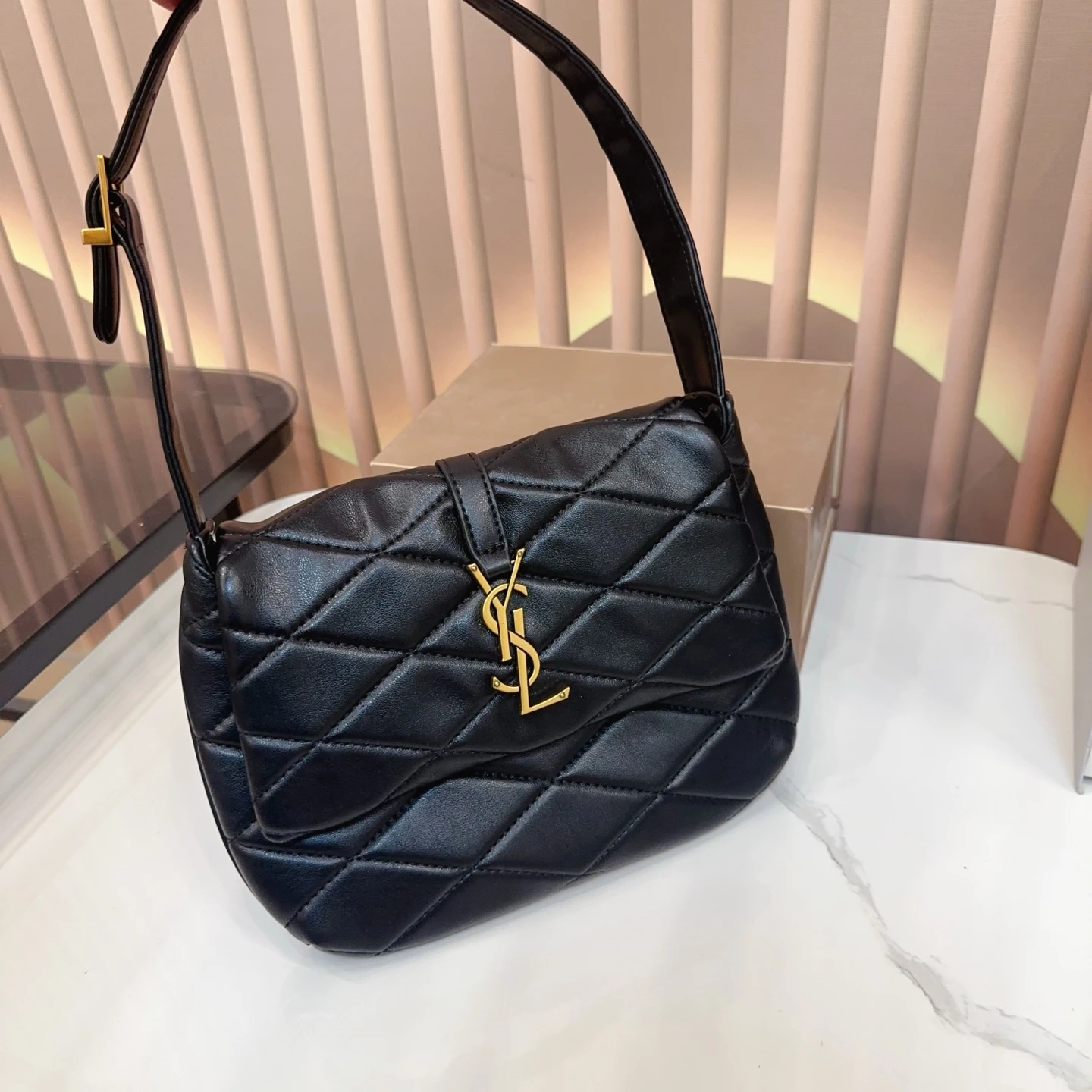 Saint Laurent Bag — 3657dded