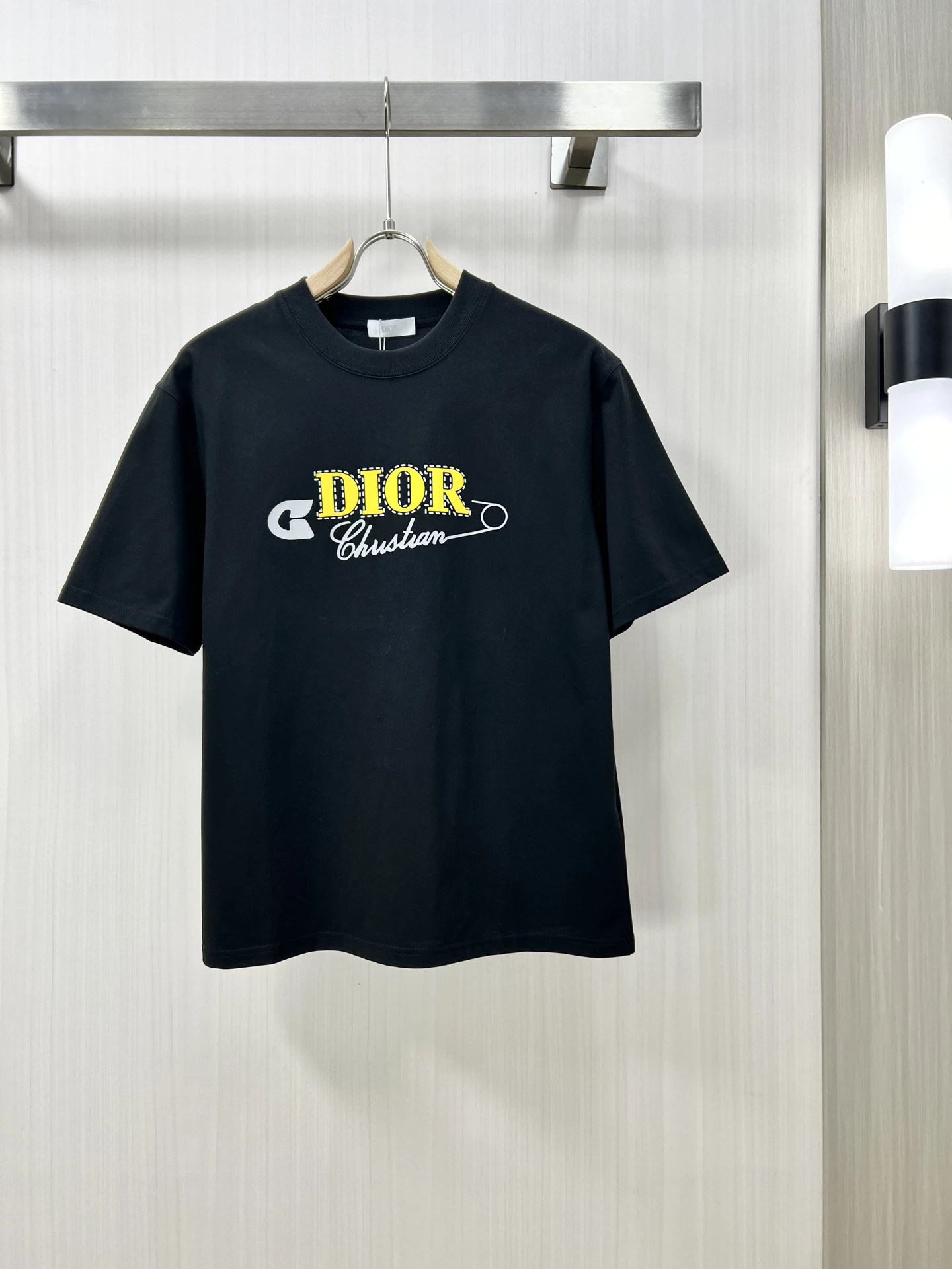 Dior T-Shirt — 3c1b5ff9