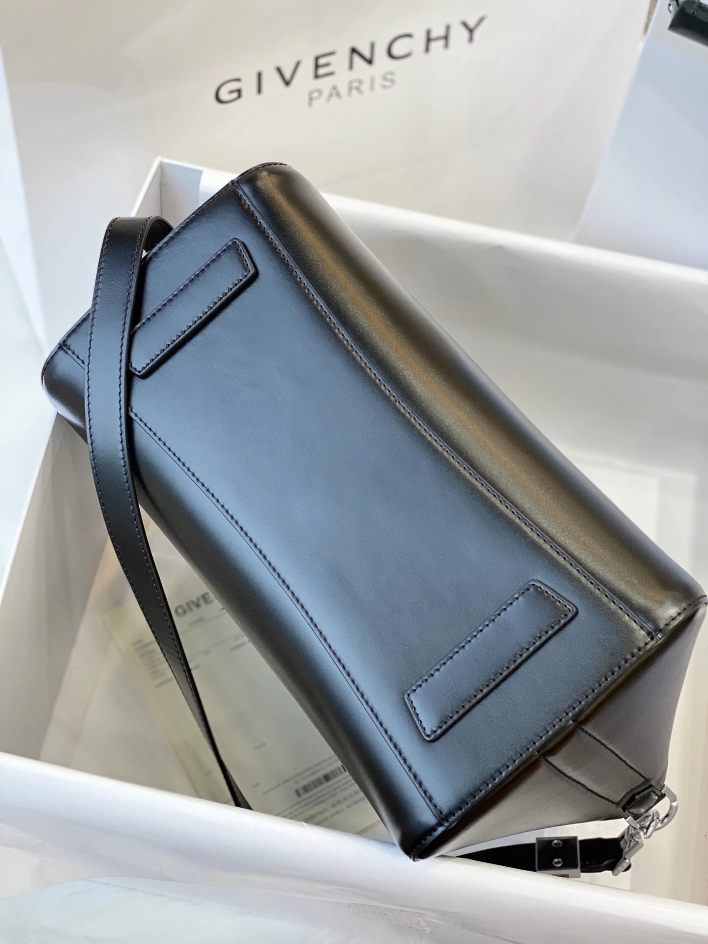 Givenchy Bag — 3249781c