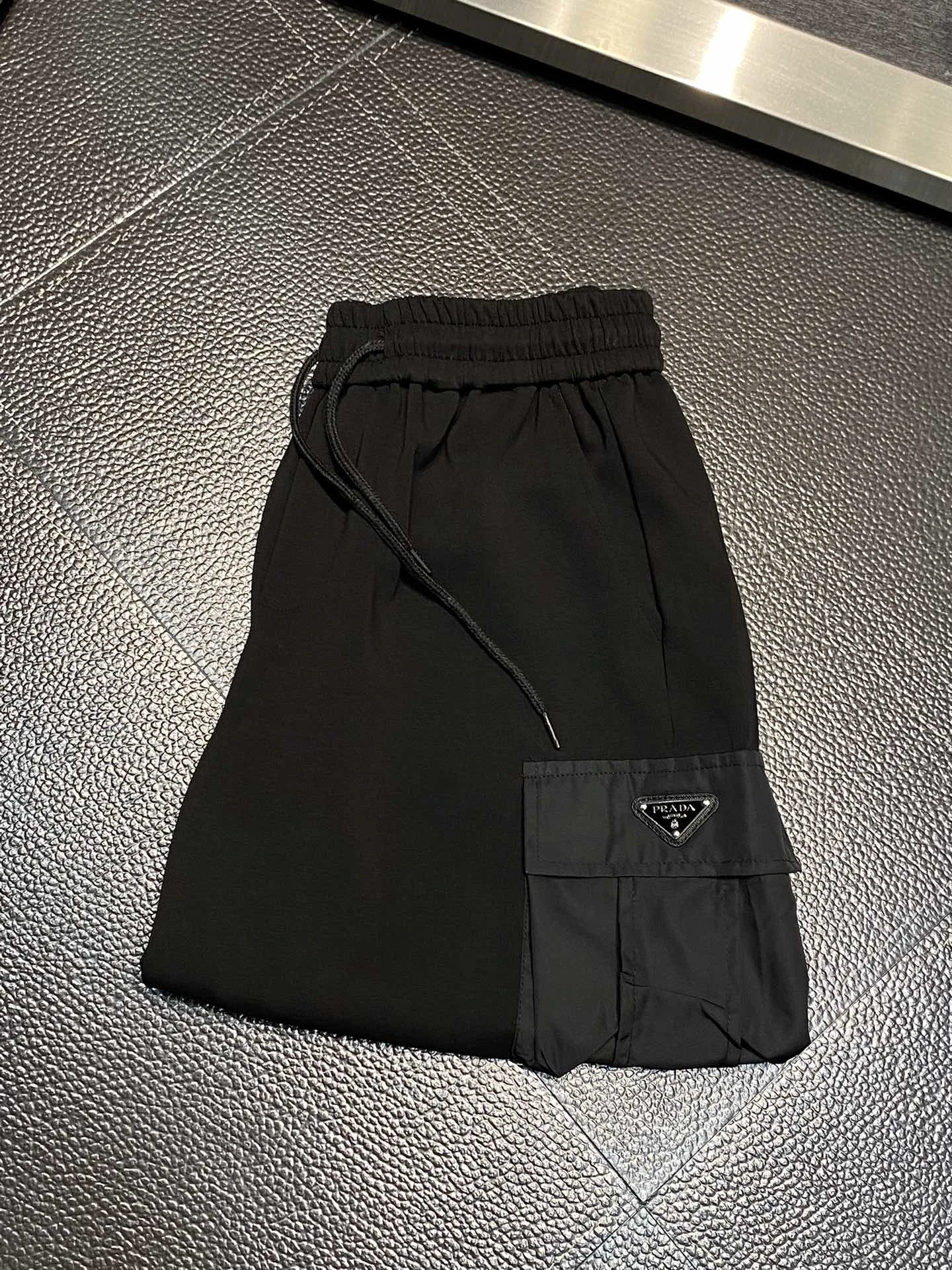 Prada Shorts — 7bbd4f3d