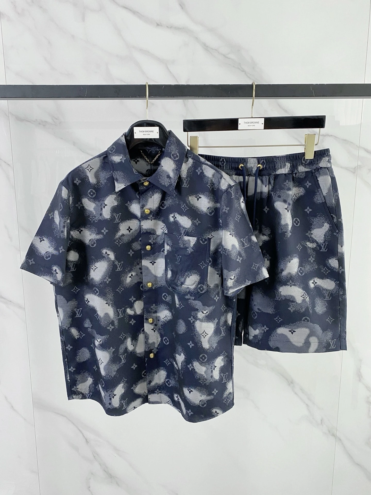 Louis Vuitton Matching Sets — 5c736297