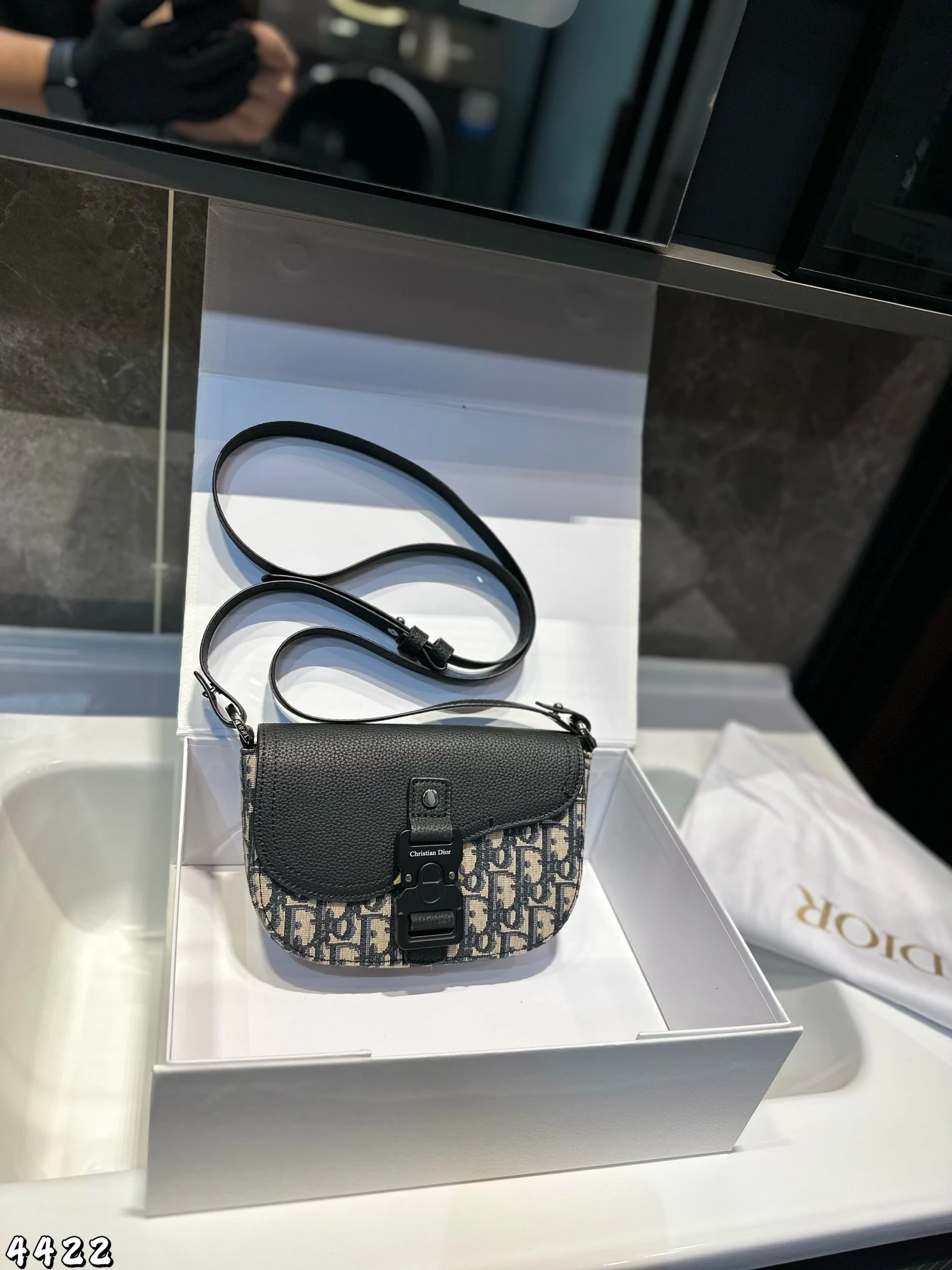 Dior Bag — 8d697b41