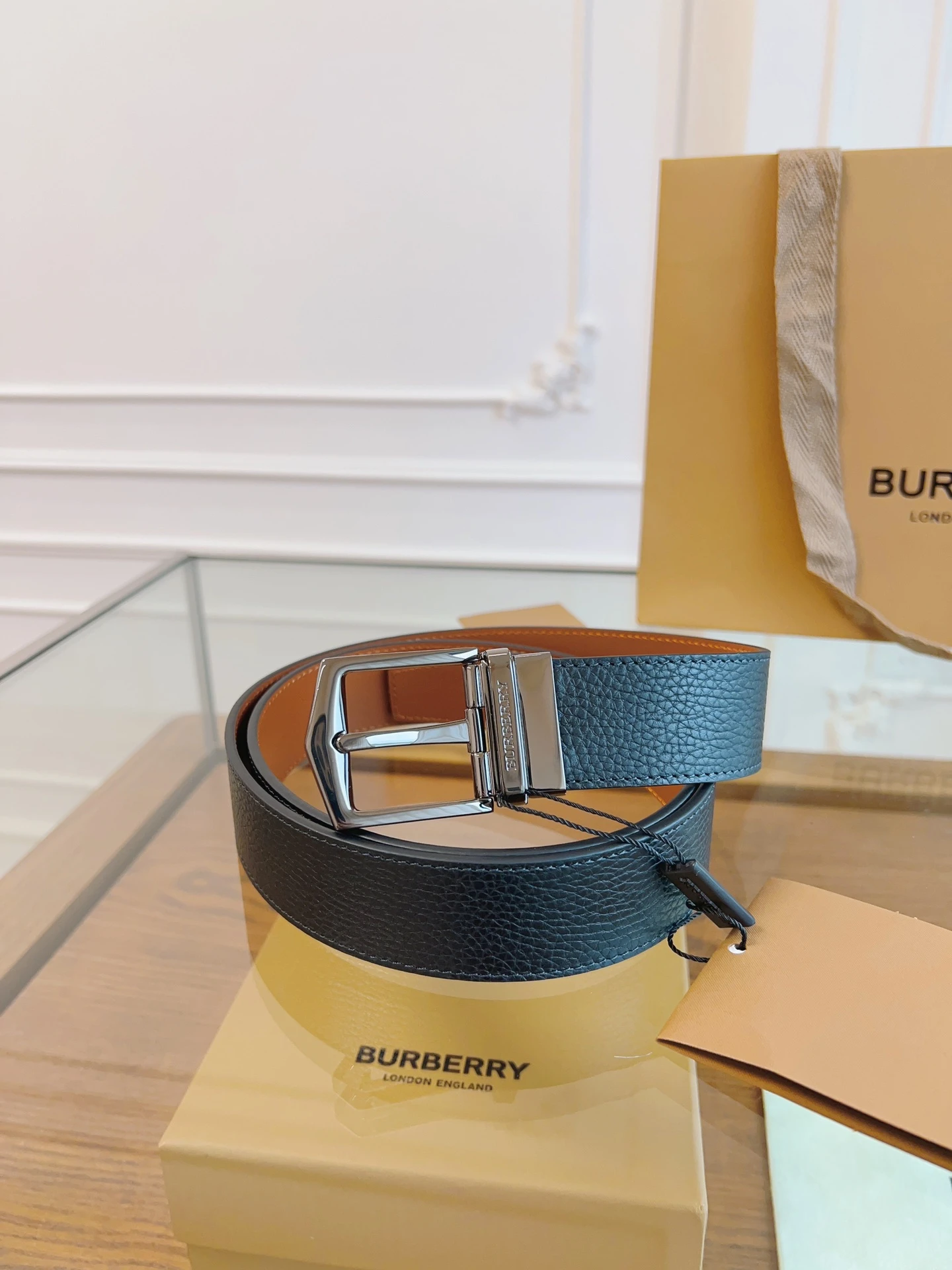 Burberry Belt — 4ed19aee