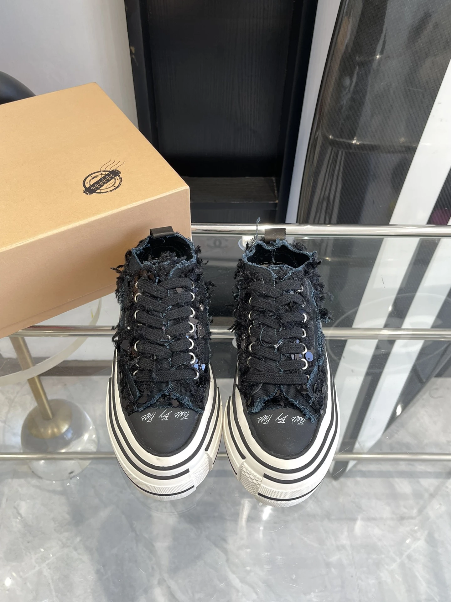 XVESSEL Sneakers — e0be75cd