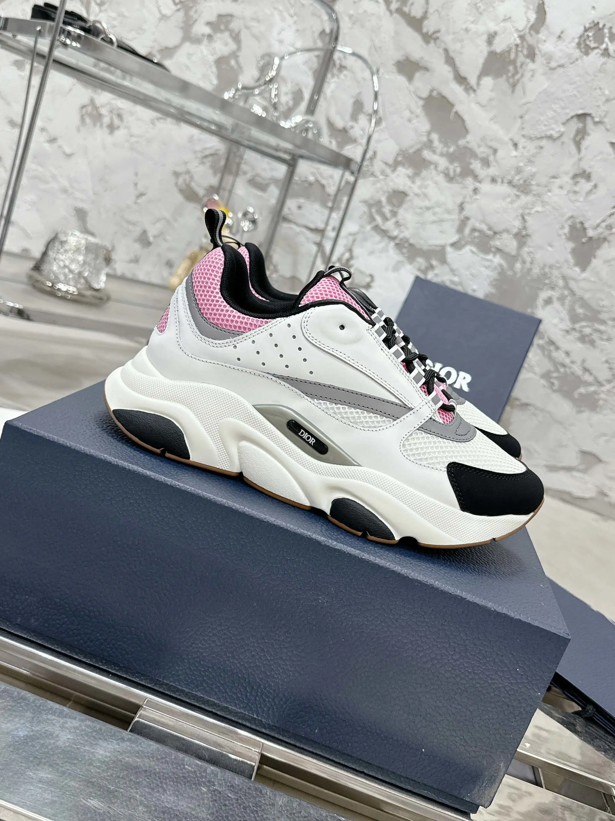 Dior Sneakers — a3f1aa11