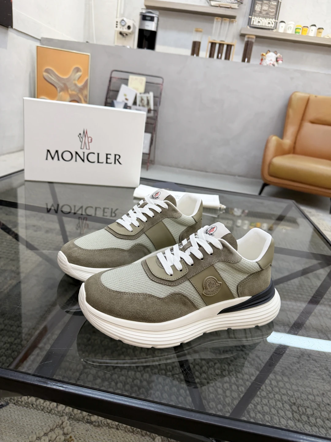Moncler Shoes — 9da96ea9