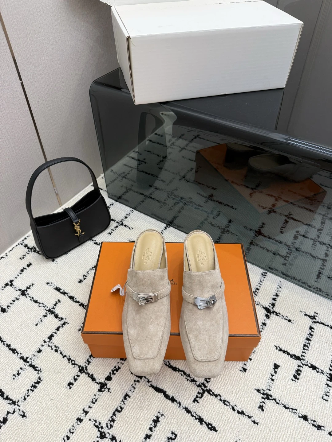 Hermès Sandals — 65798f79