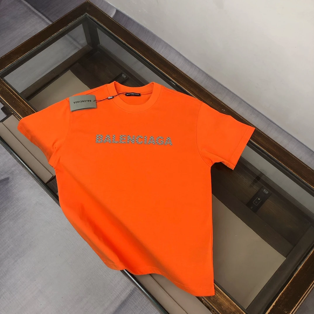 Balenciaga T-Shirt — 85e18d45