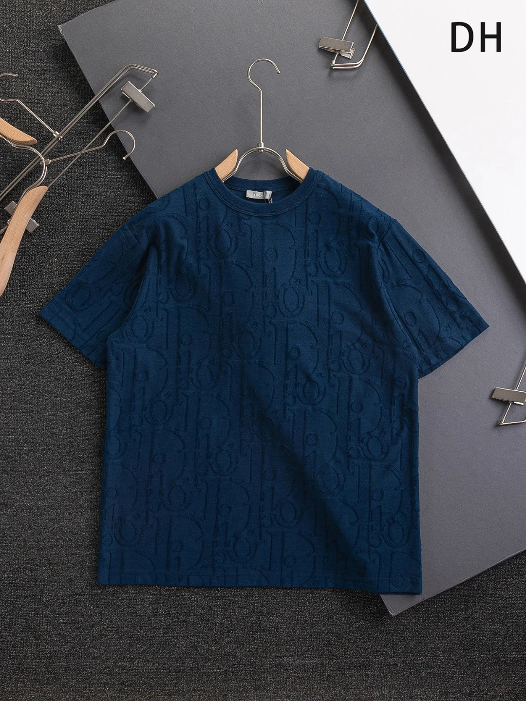 Dior T-Shirt — ce4d3a08