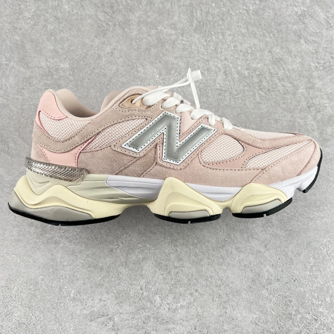 New Balance Sneakers — a2f37936