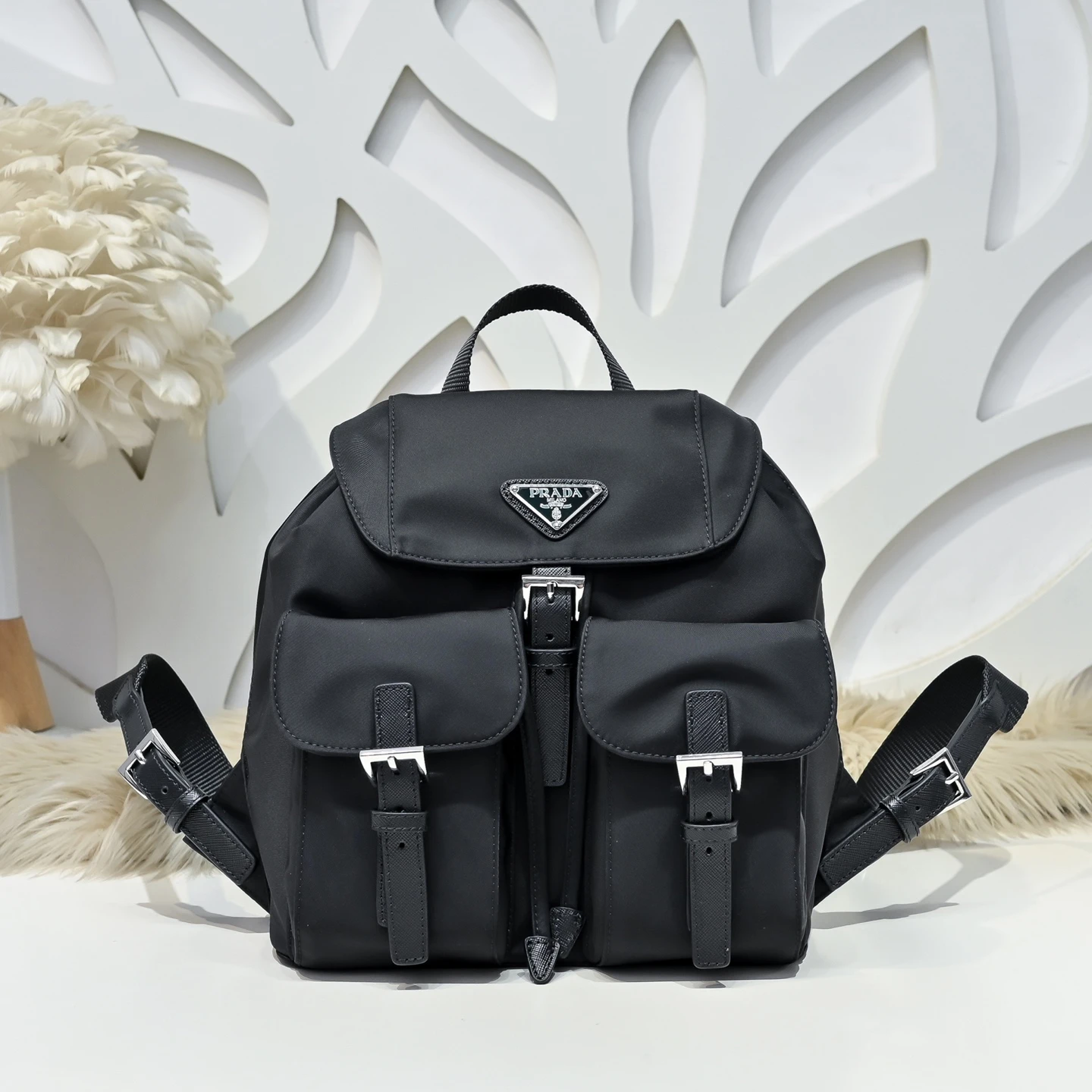 Prada Bag — ee887c99