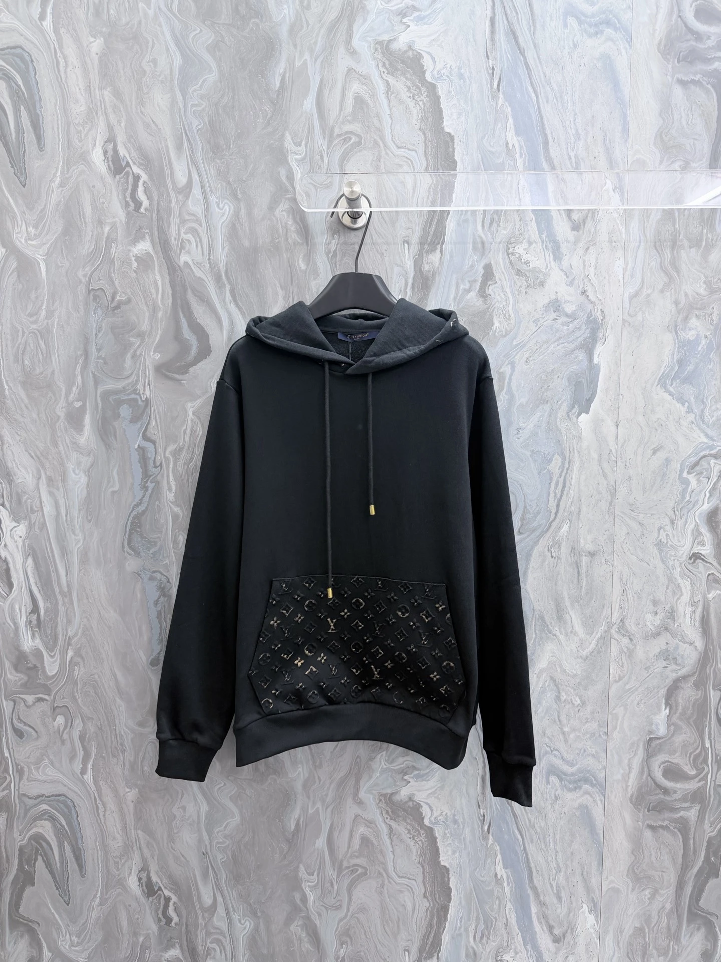 Hoodies — 4cb3cd88