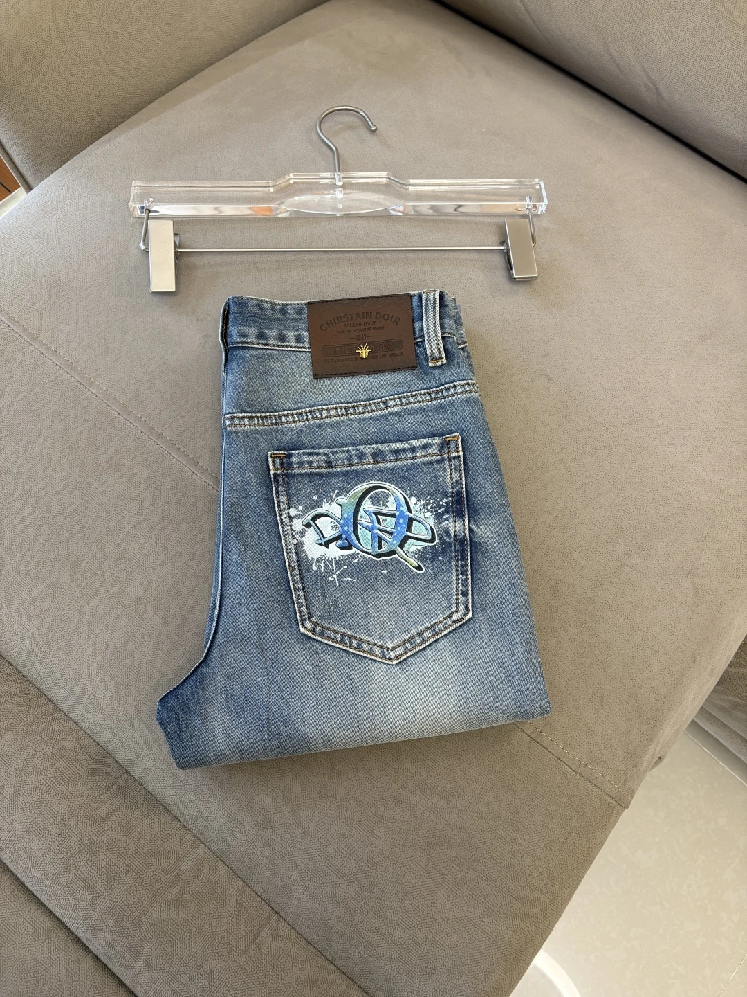 Jeans — 6852be2e