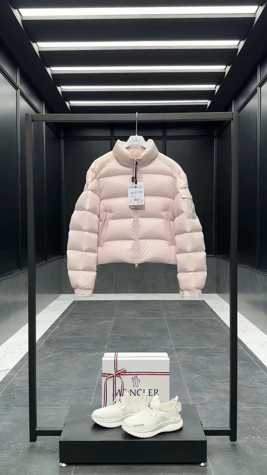 Moncler Down Jackets — 5adcfc61