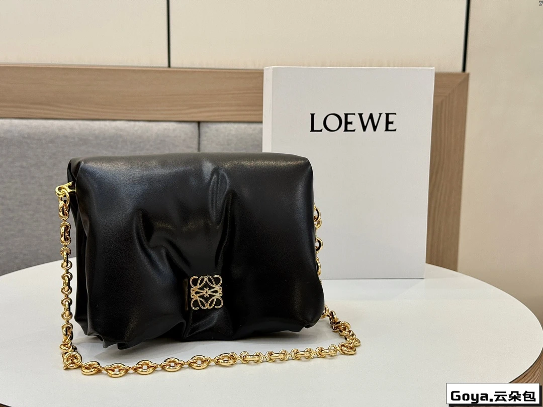 Loewe Bag — ab4a5610