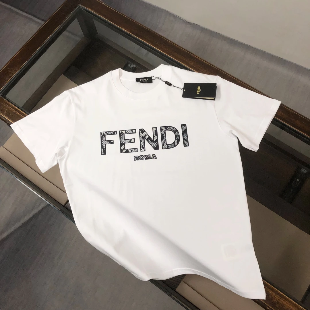 Fendi T-Shirt — b6aa02a7
