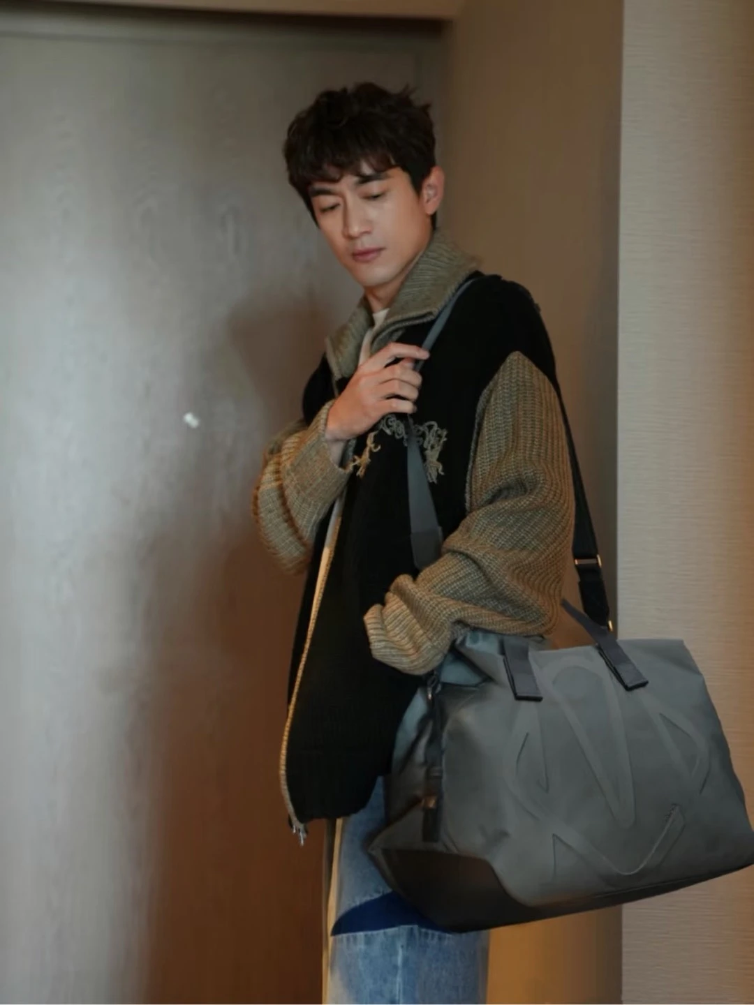 Travel Bags — a5fbb4bd