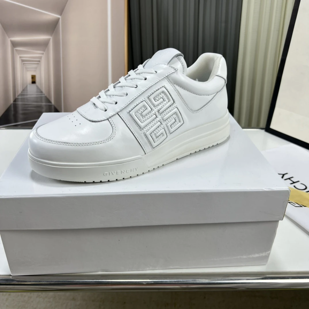 Givenchy Shoes — cb628b87