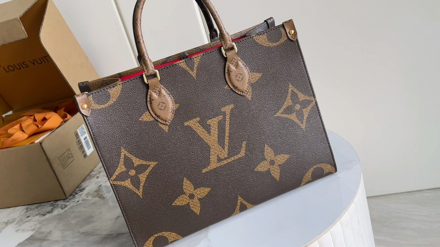 Louis Vuitton Bag — 3c2c1078