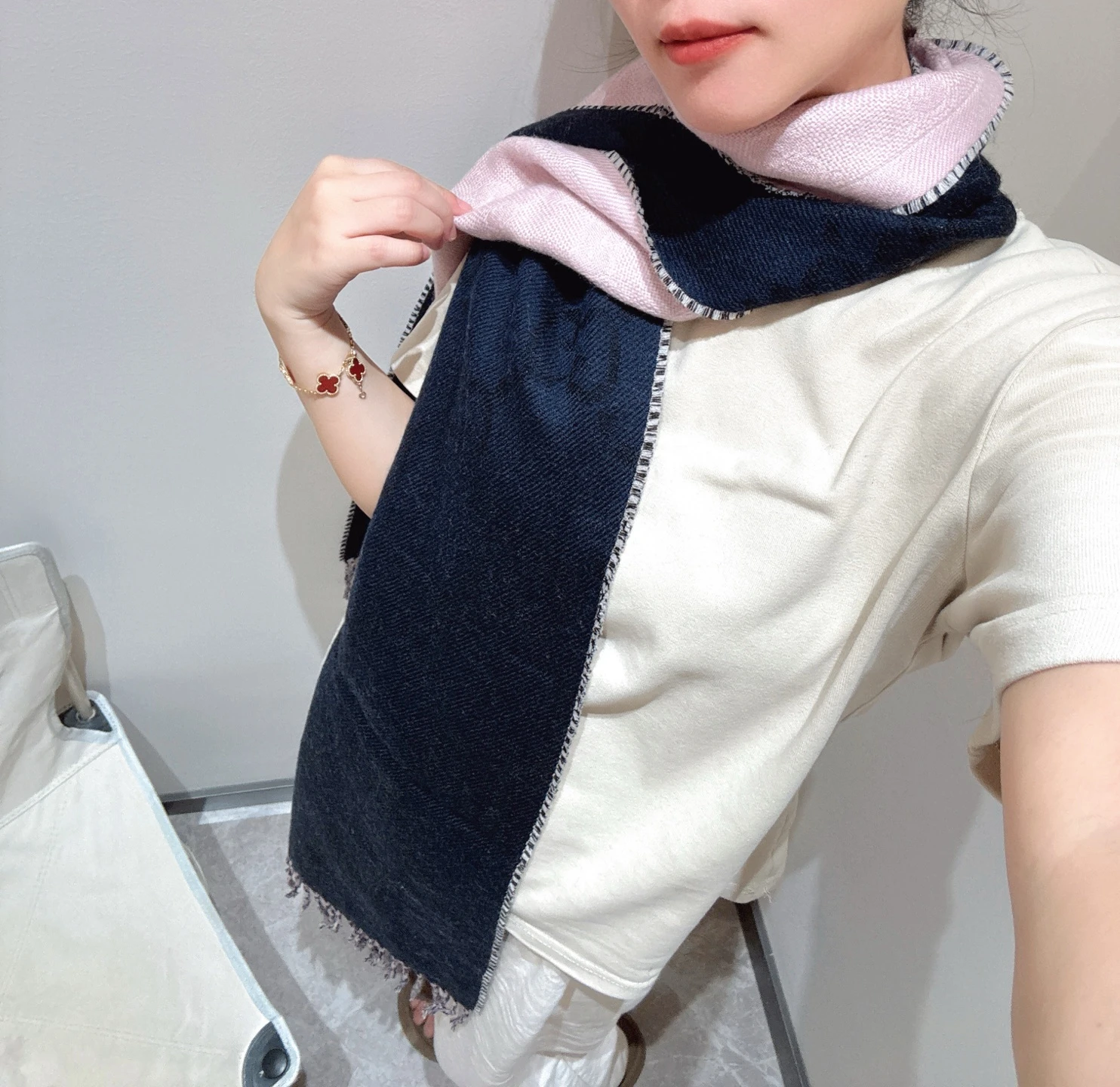 Gucci Scarves — 539c1d78