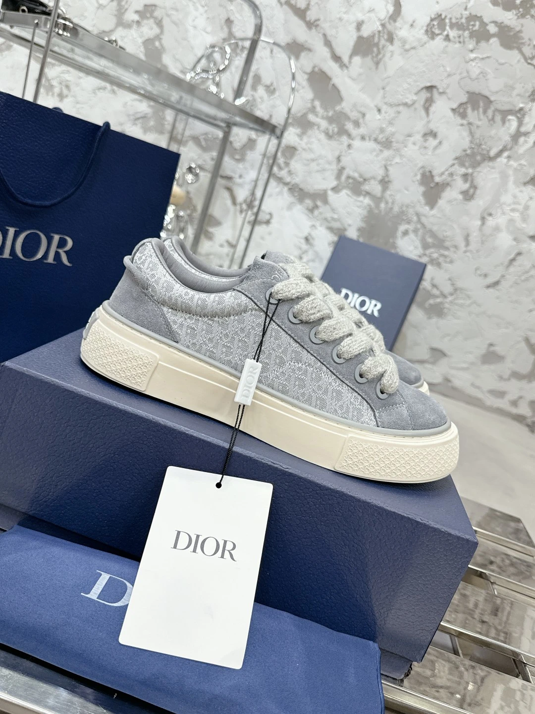 Dior Shoes — c8a0ed71