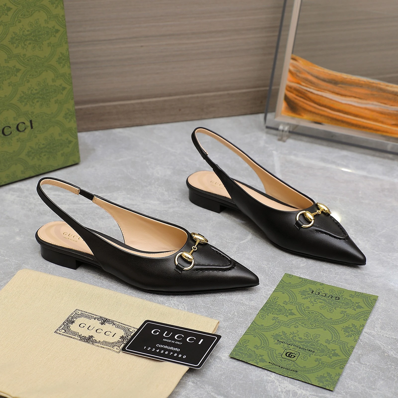 Gucci Sandals — f34ca5fa