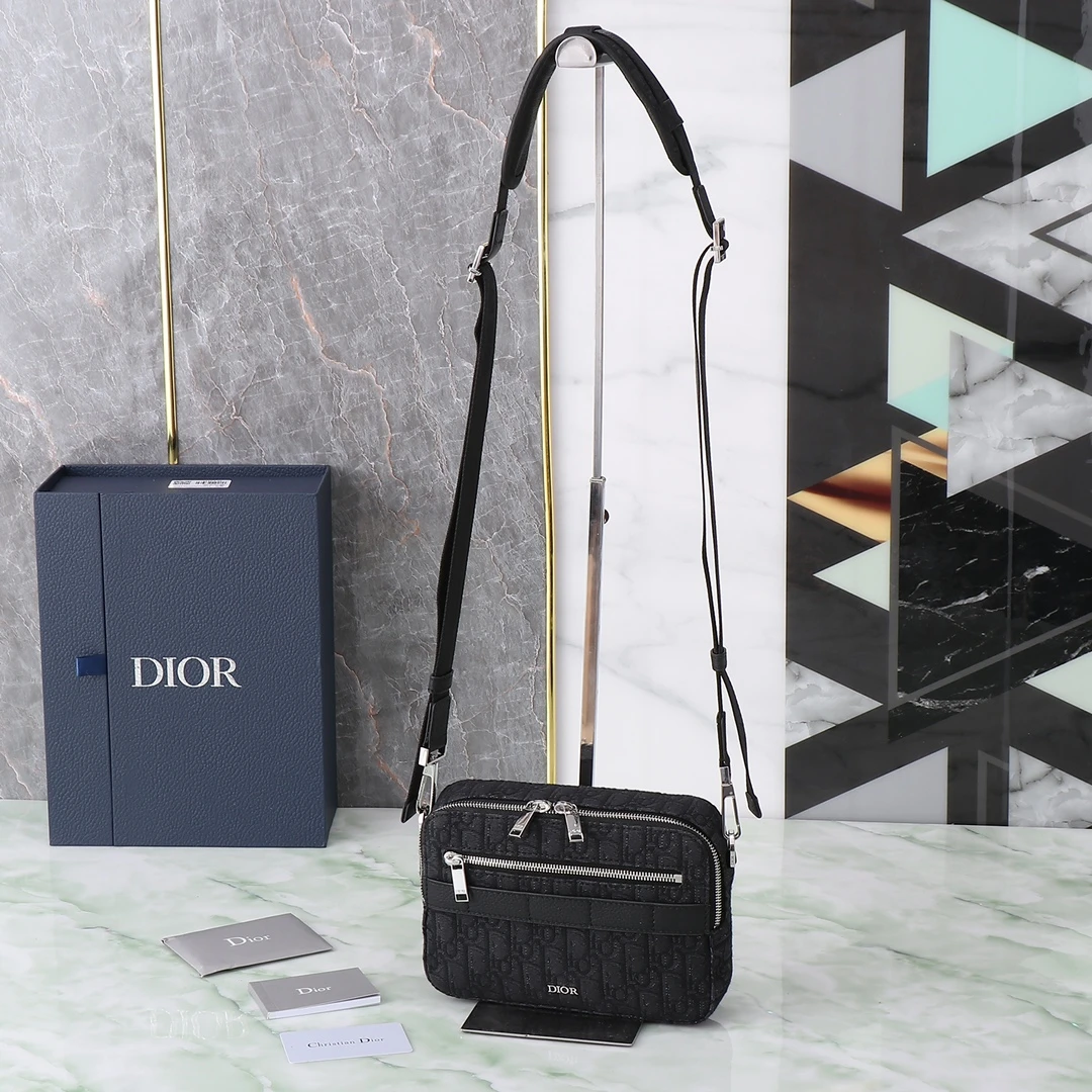 Dior Bag — 2f5acec7