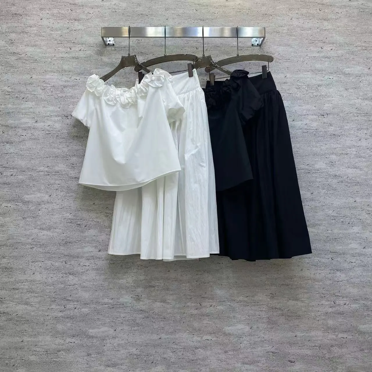 Matching Sets — 03af9ede