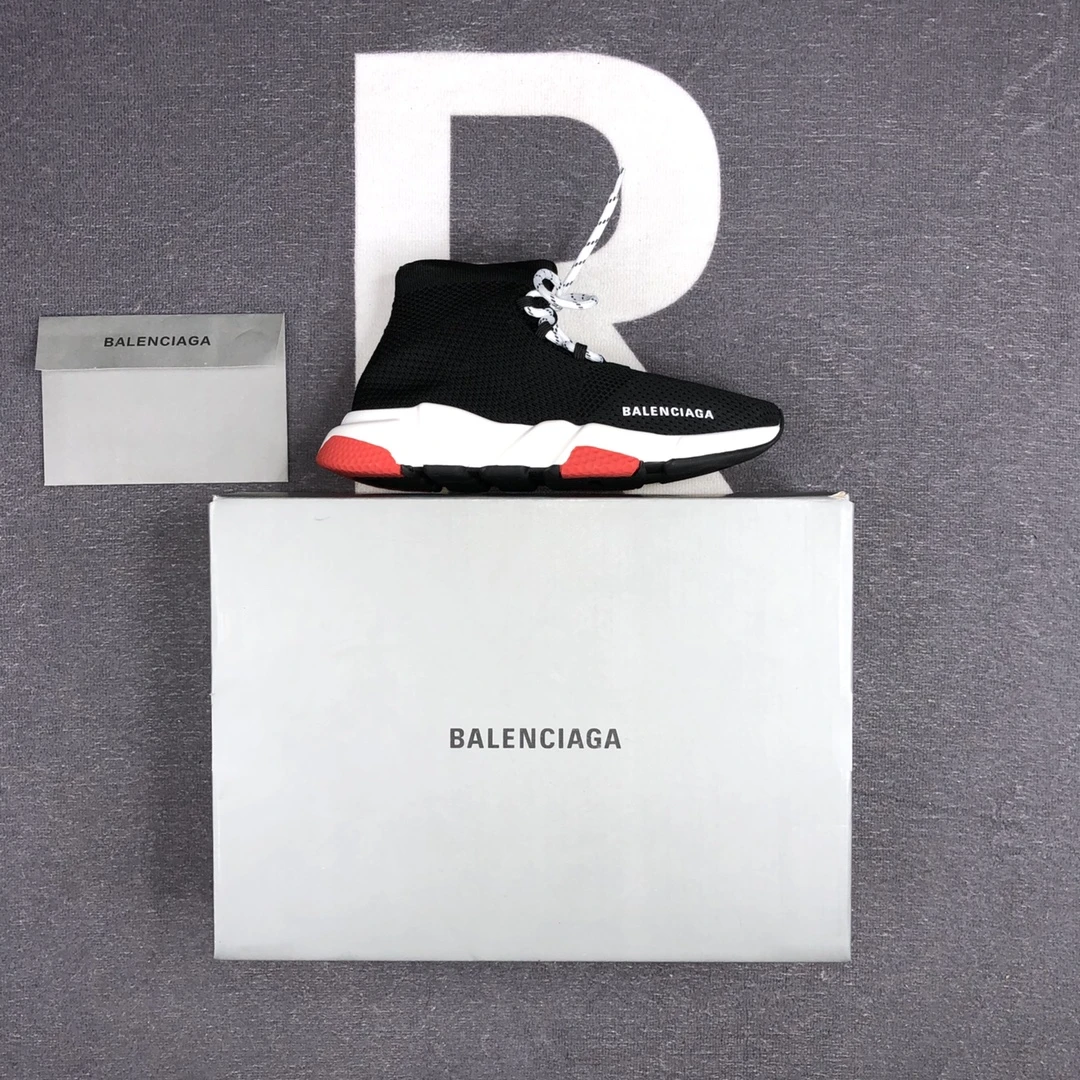 Balenciaga Sneakers — d3df516b