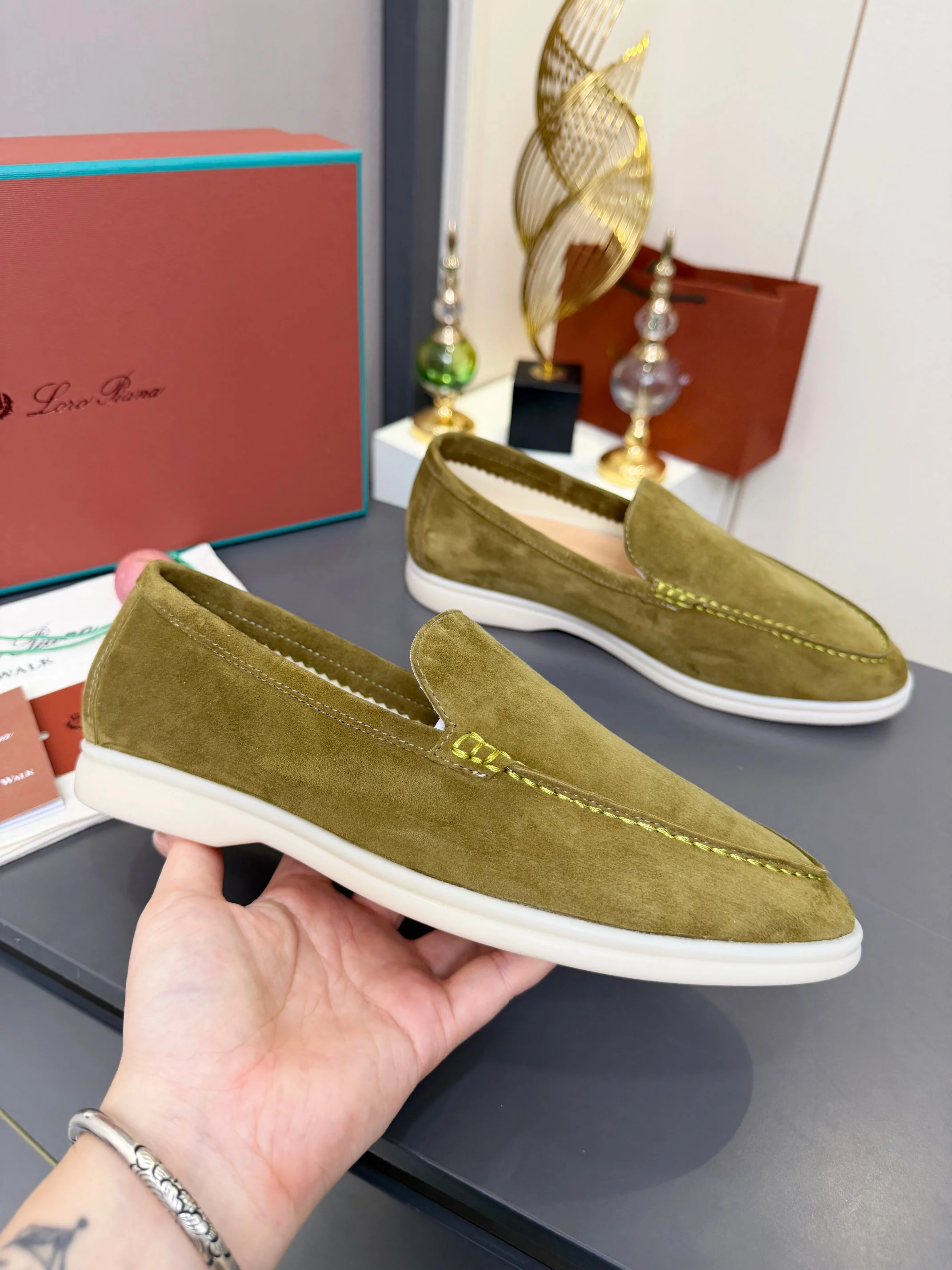 Loro Piana Sneakers — 08ffaeca