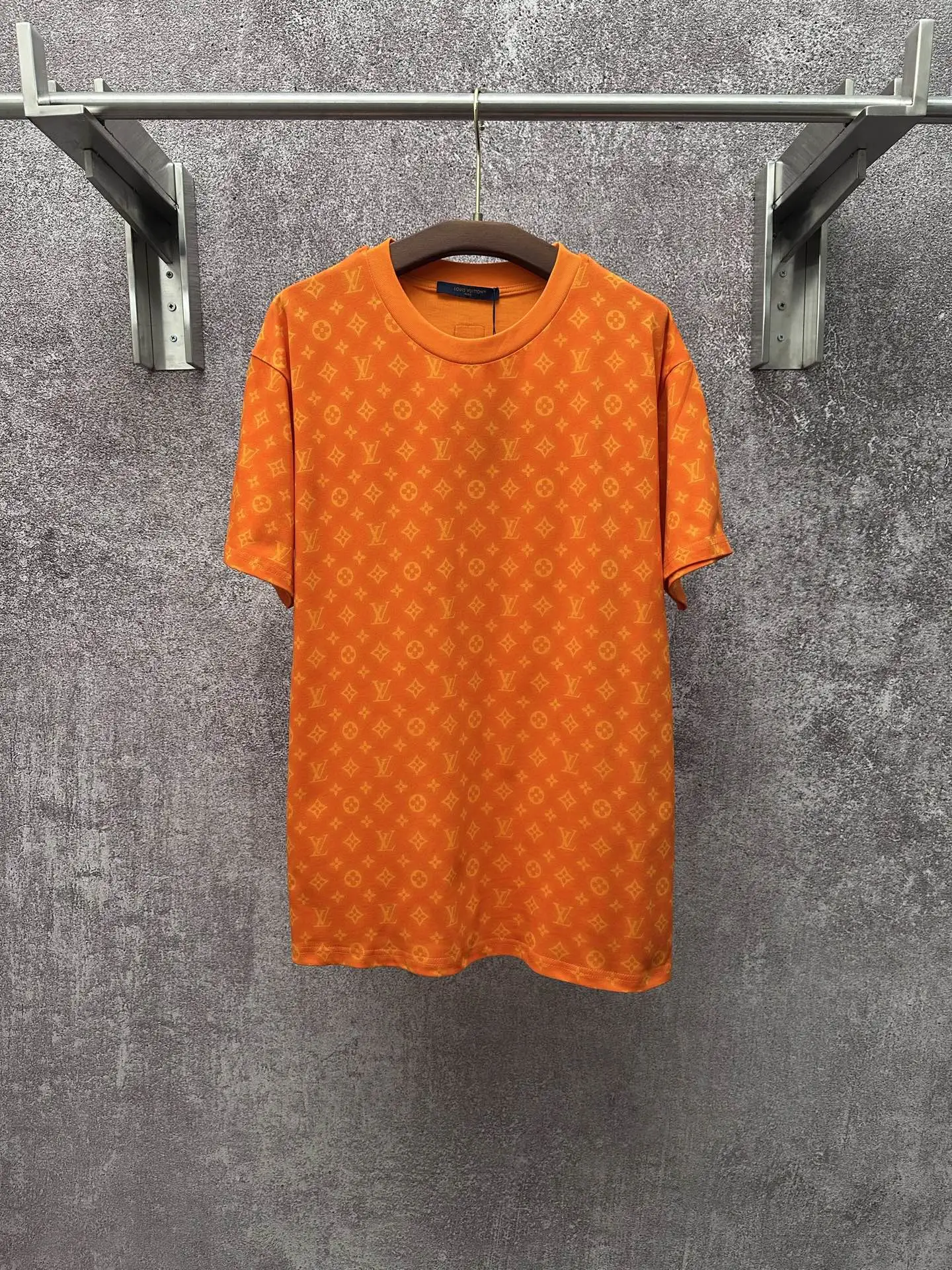 Hermès T-Shirt — 1401daf2