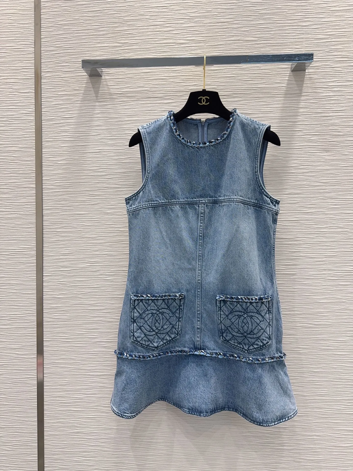 Dresses — bfa74e55