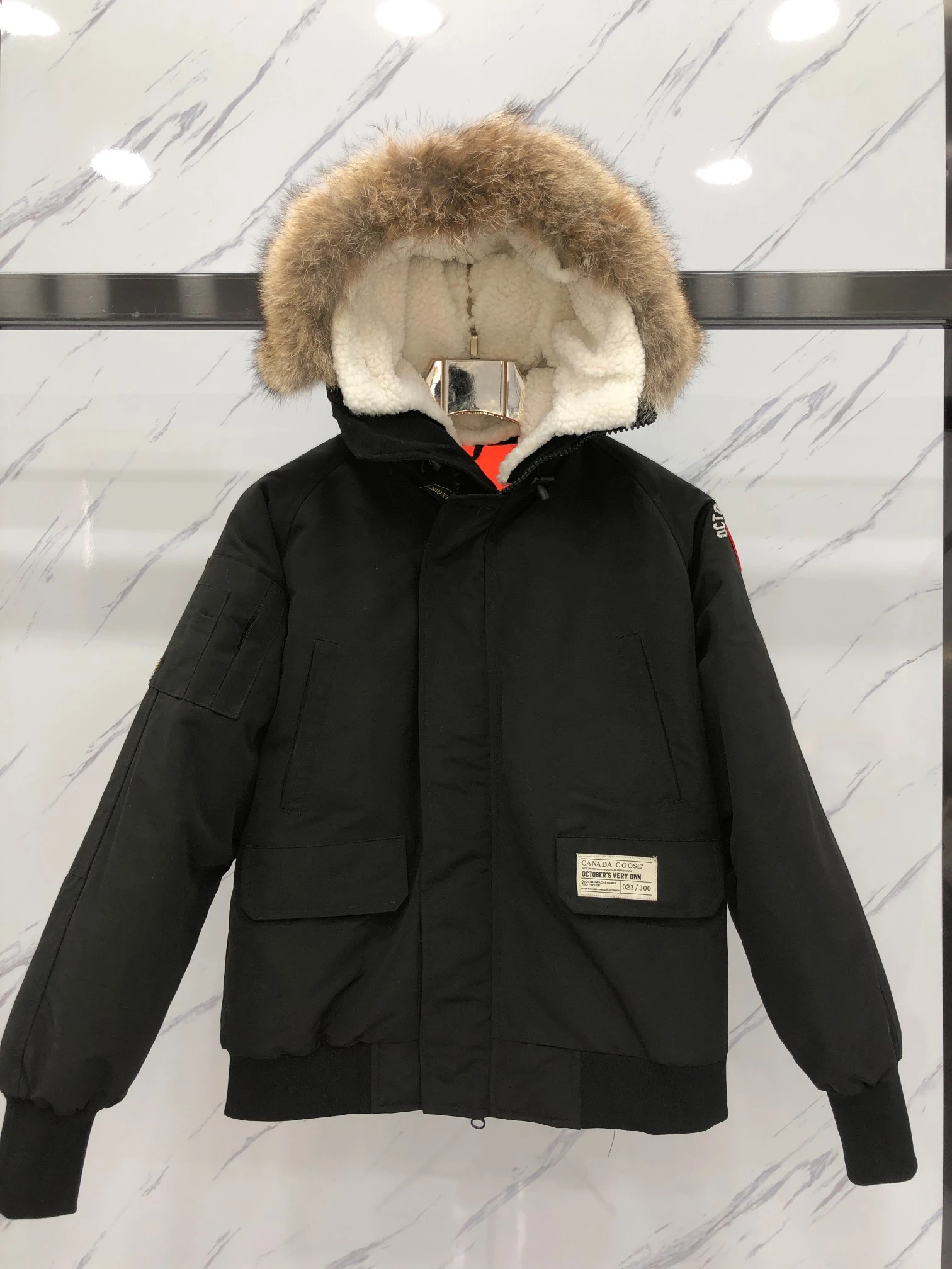 Canada Goose Down Jacket — afe20ef8