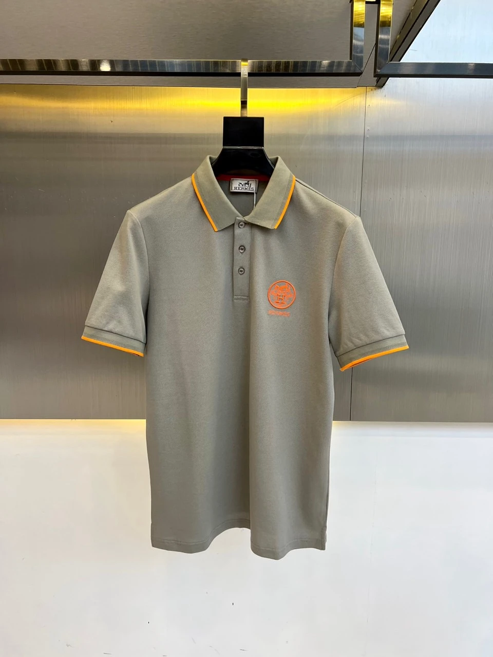 Hermès T-Shirt — 6040463d