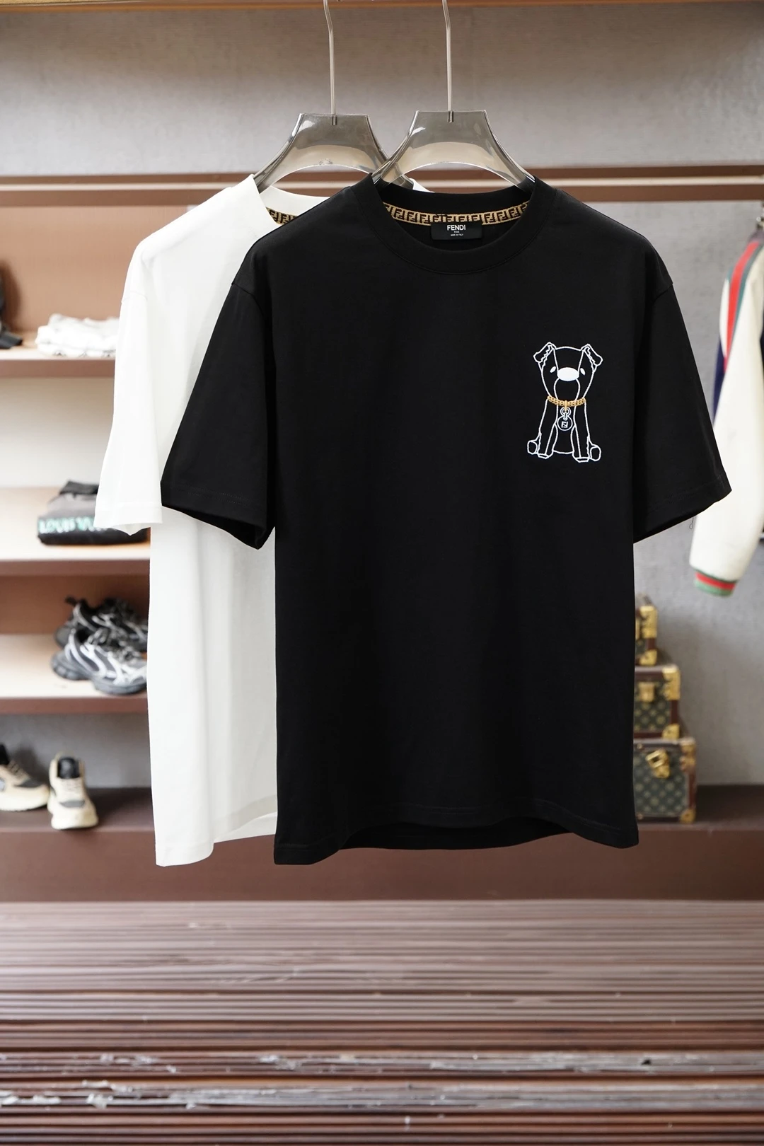 Fendi T-Shirt — c2f71f41