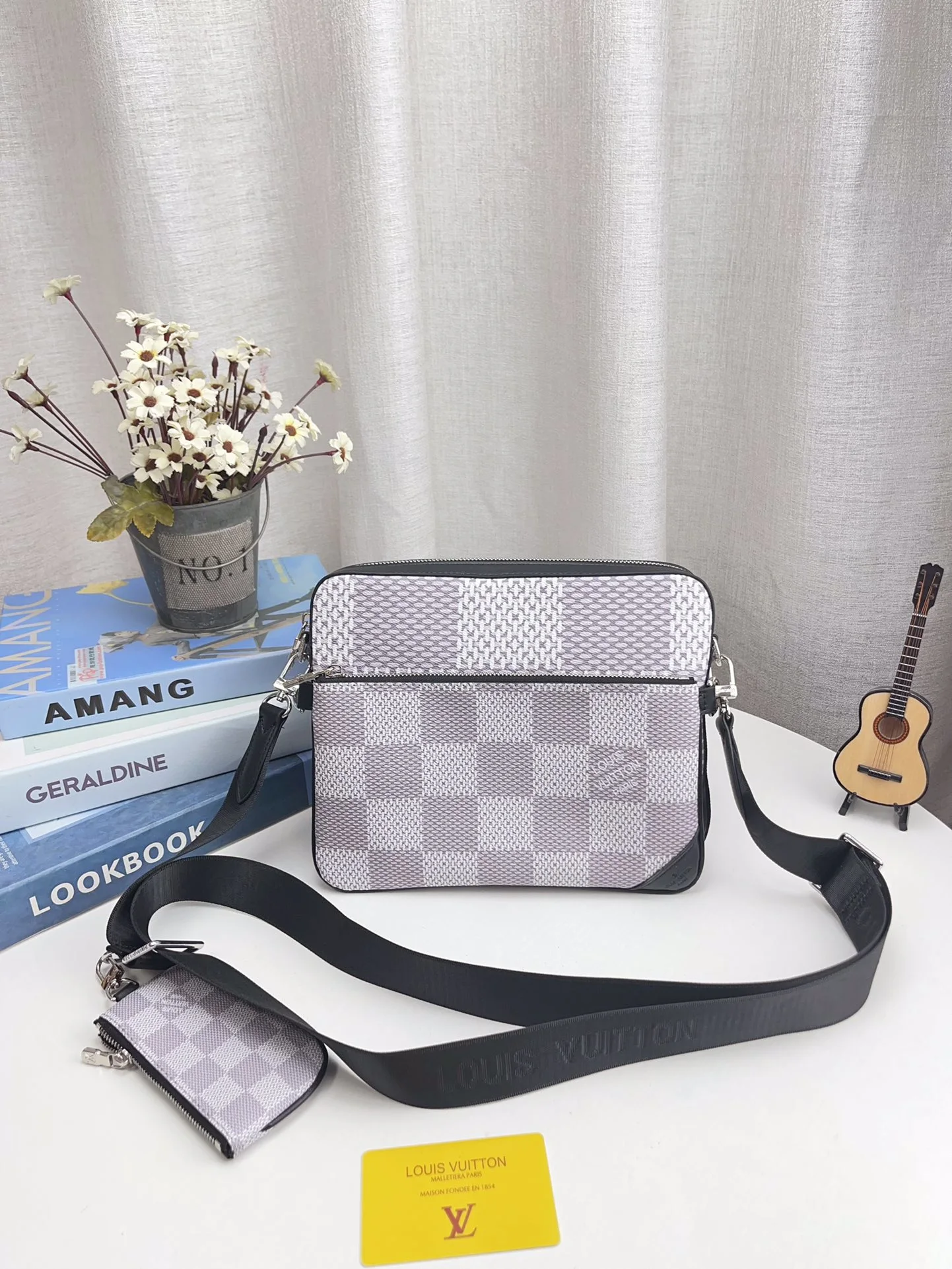 Louis Vuitton Bag — acd73d76