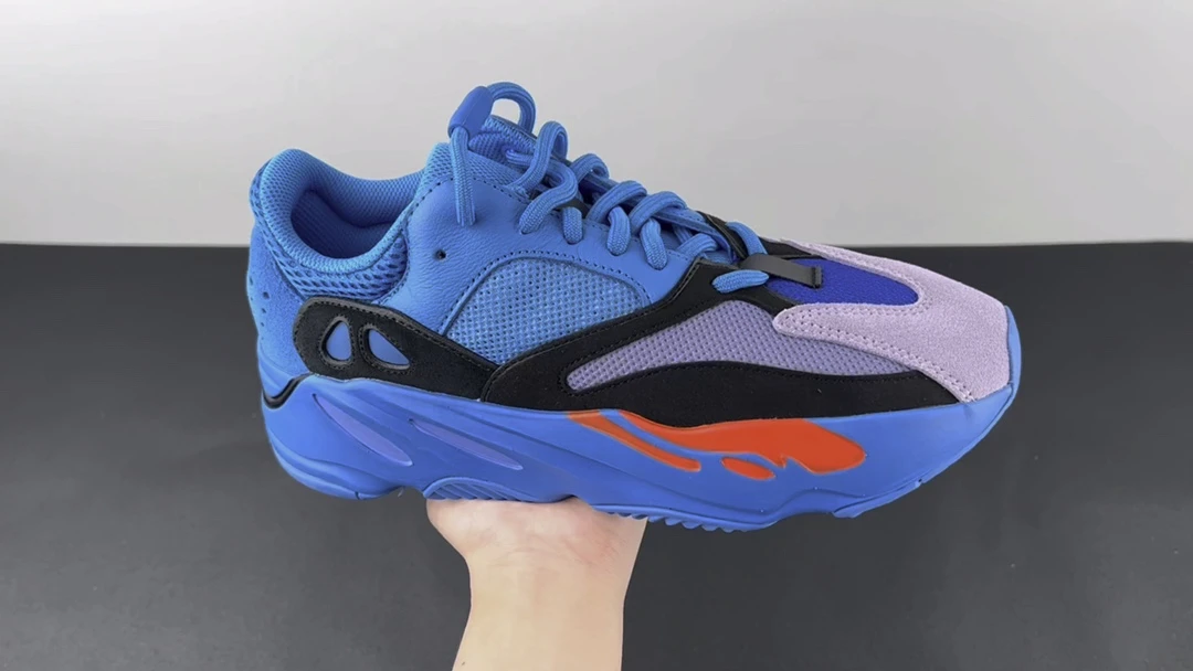 Adidas Shoes — f2cbda08