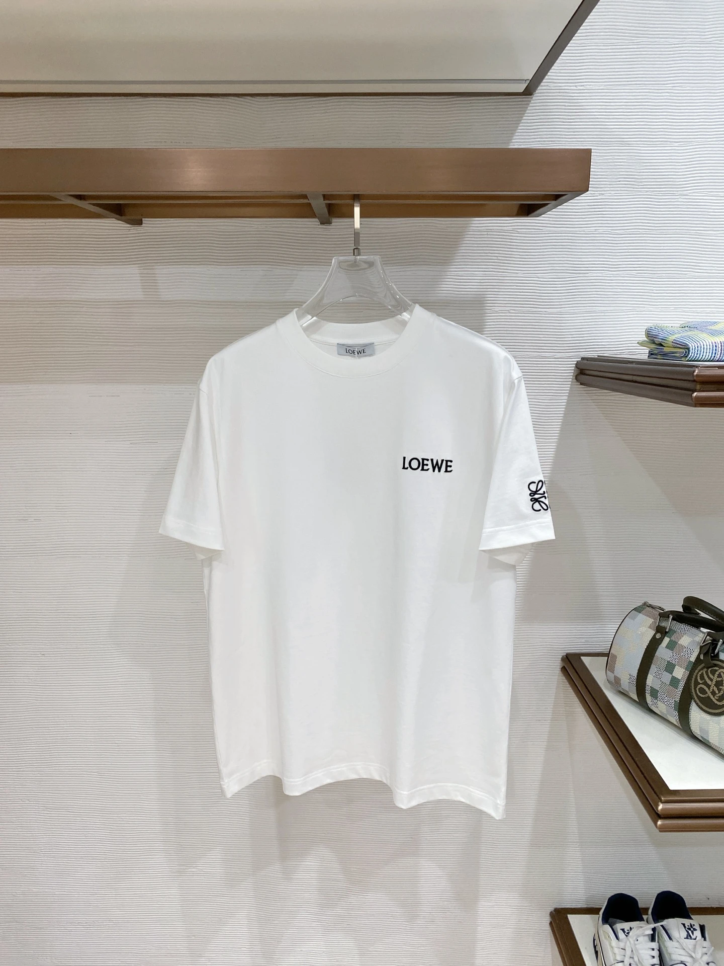 Loewe T-Shirt — 94655f8a