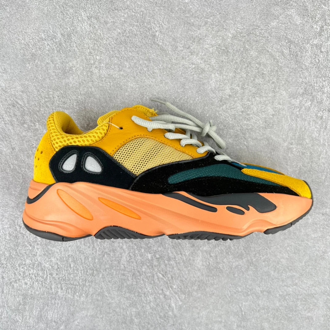 Adidas Shoes — 57018b89