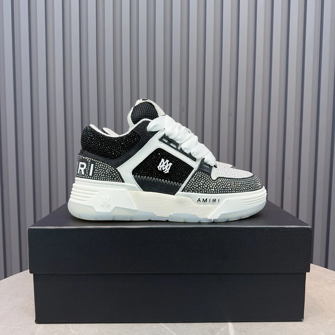 Amiri Sneakers — 63a8a362