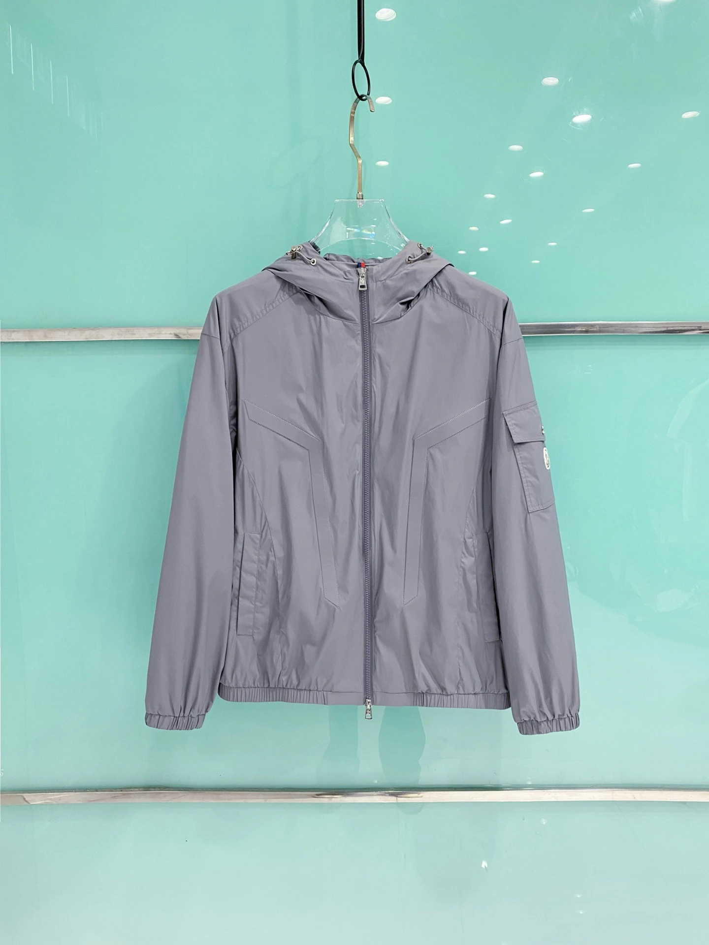 Moncler Jackets — 128c666e
