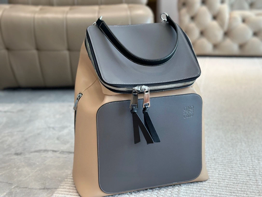 Loewe Bag — 2b177c7d