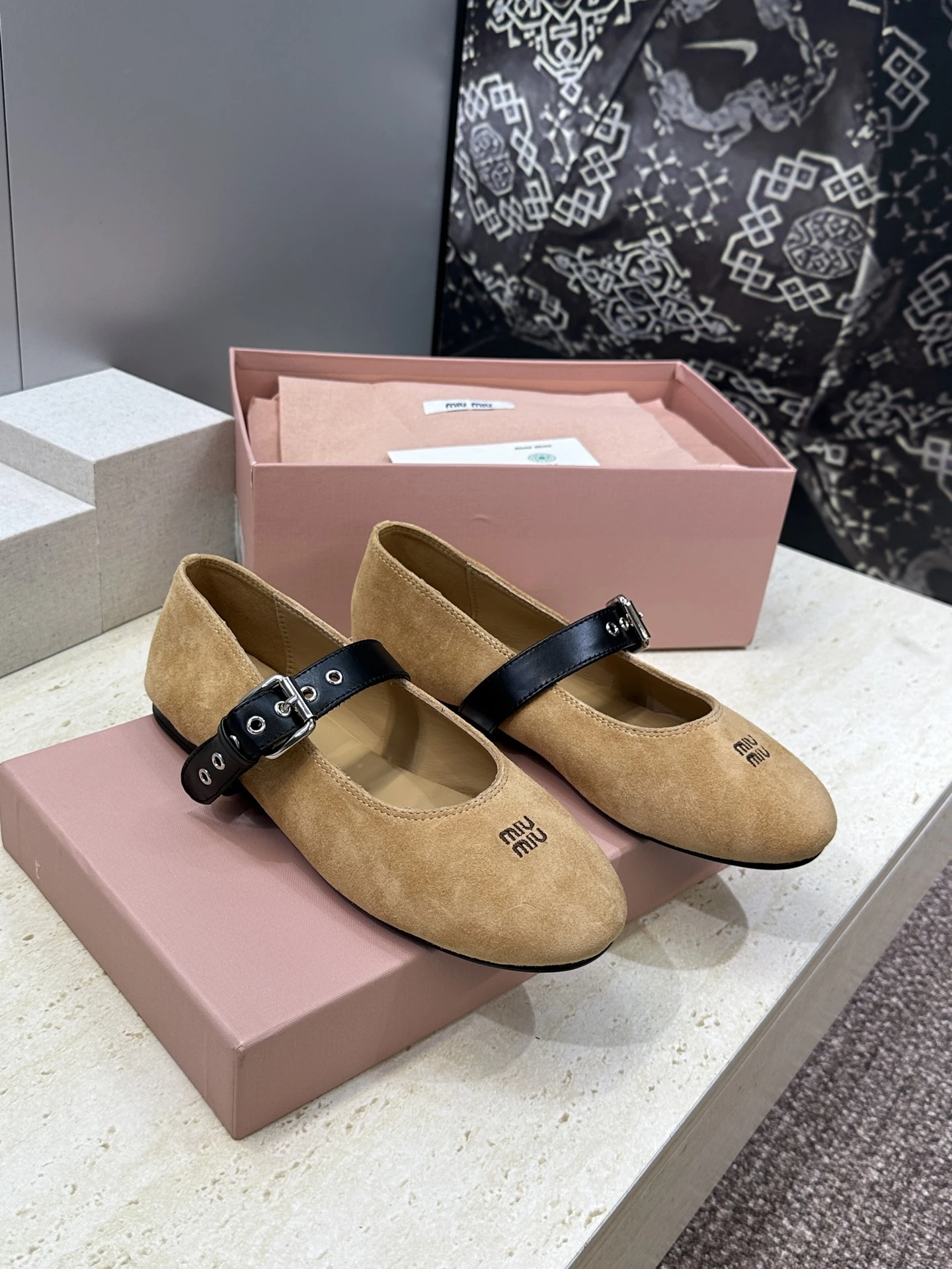 Miu Miu Loafers — 17124b2e