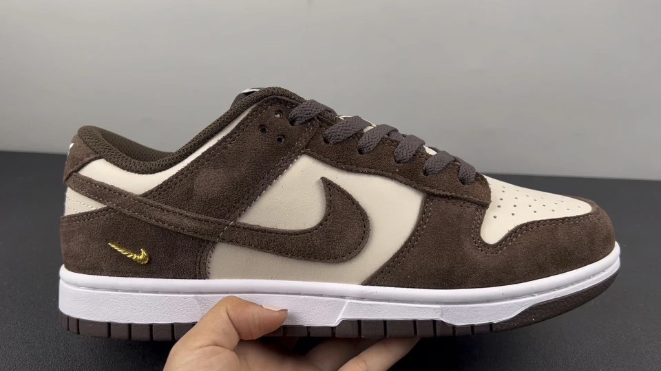 Nike Shoes — 6b68a861