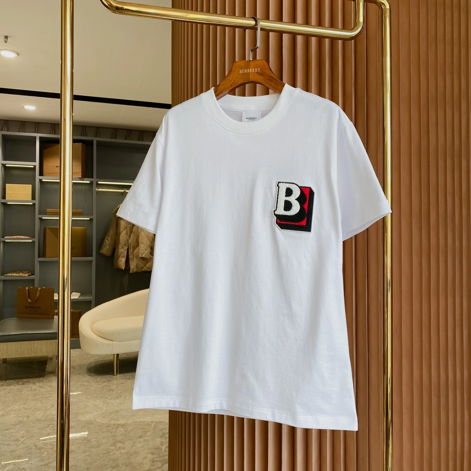 Burberry T-Shirt — 8a4fbb31