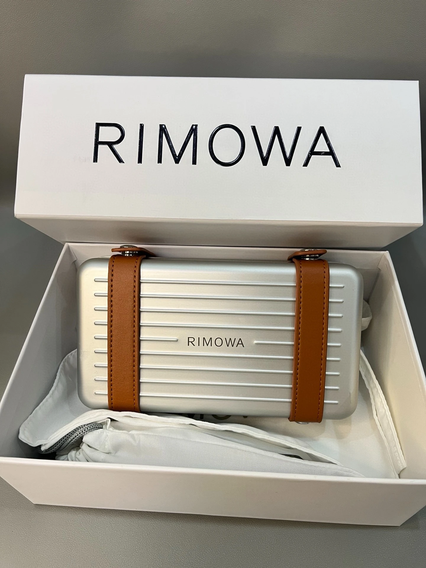 Rimowa Crossbody Bags — 50905c66