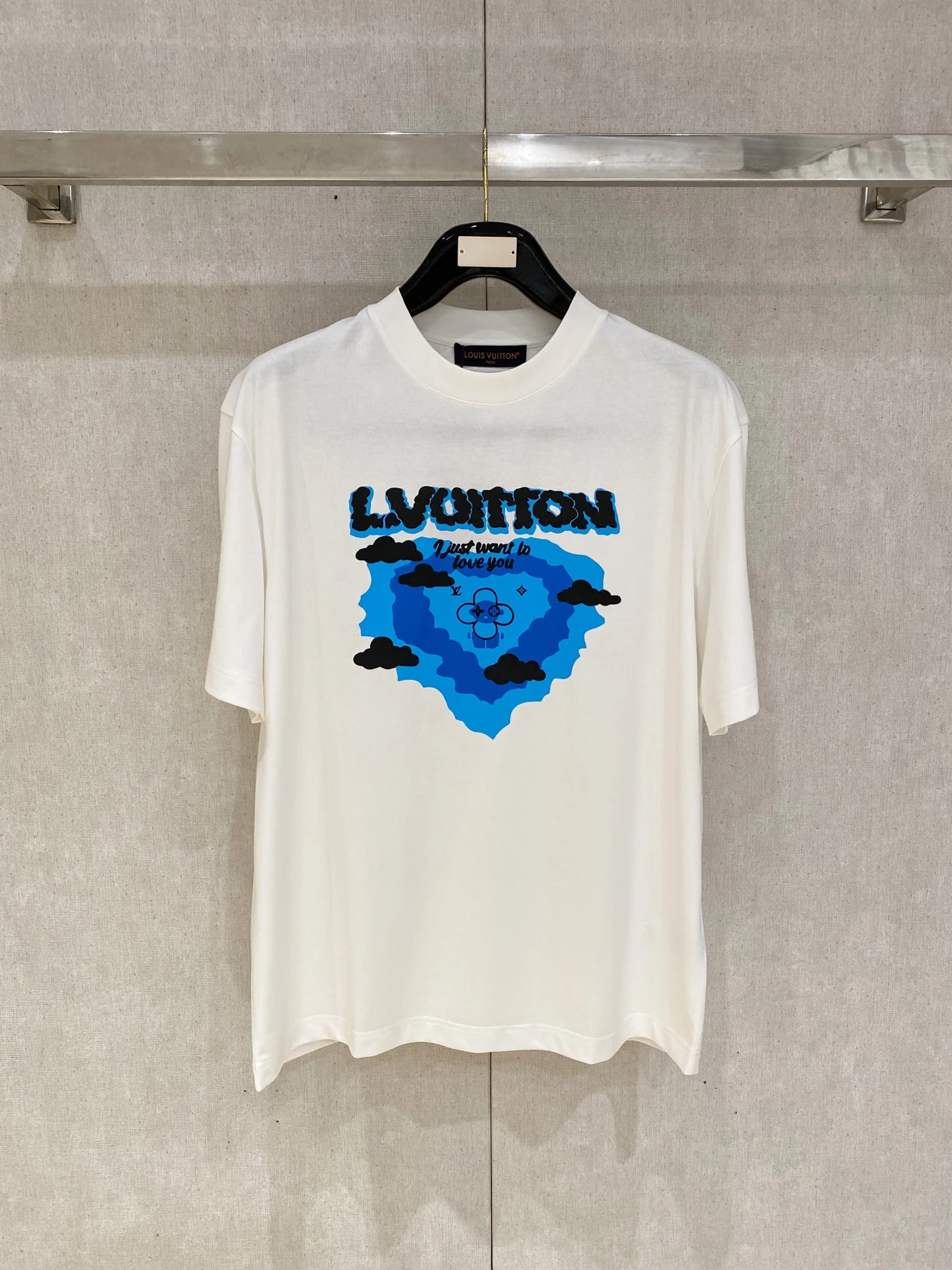 Louis Vuitton T-Shirt — 50444d3f