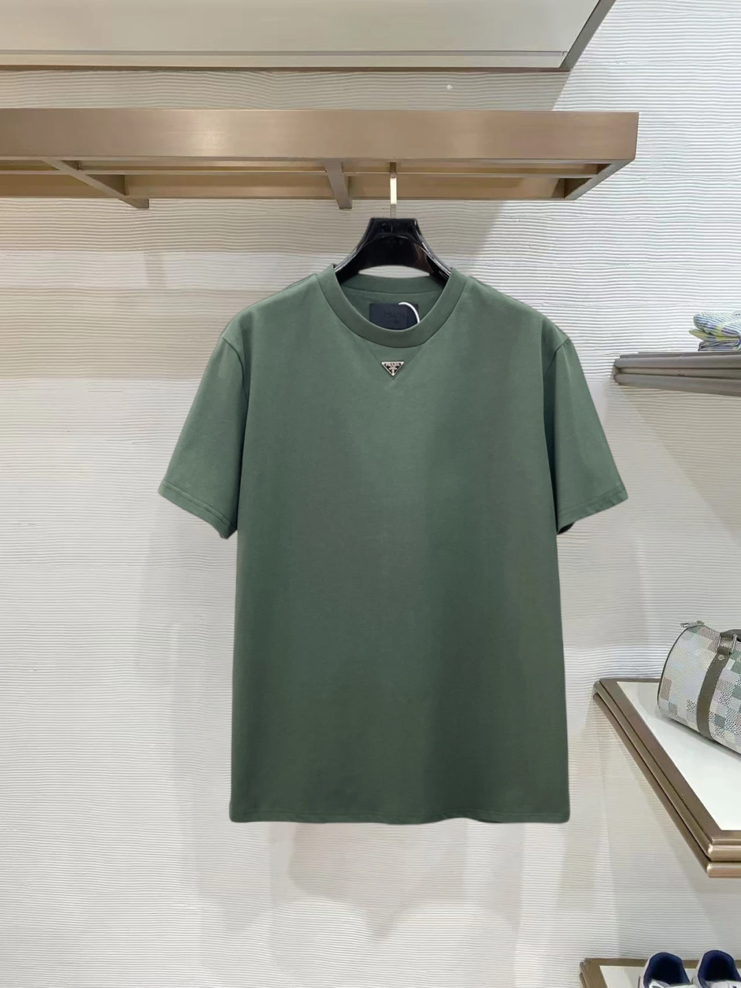 Prada T-Shirt — cbb5ea2a