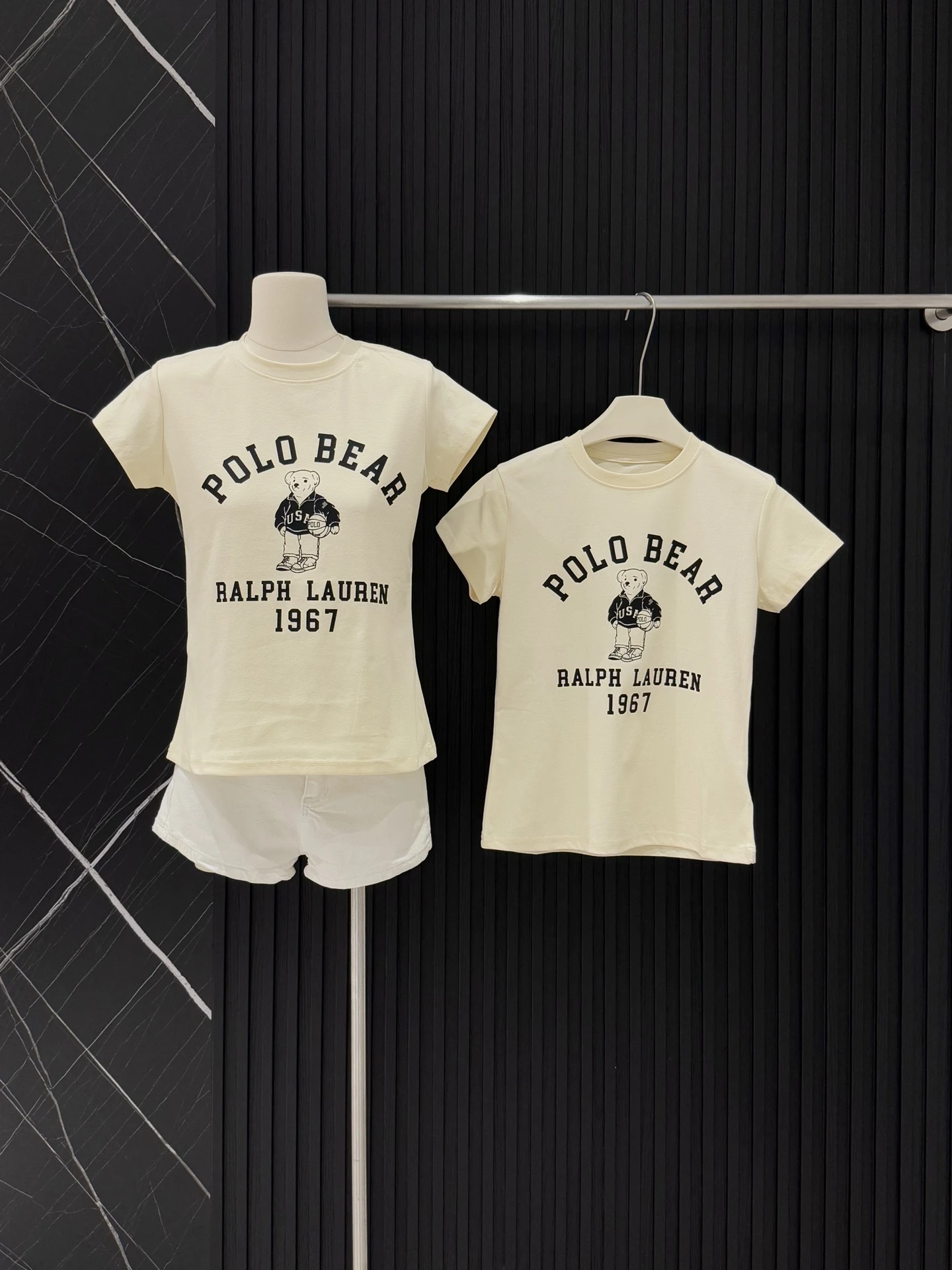 T-Shirts — b611c234