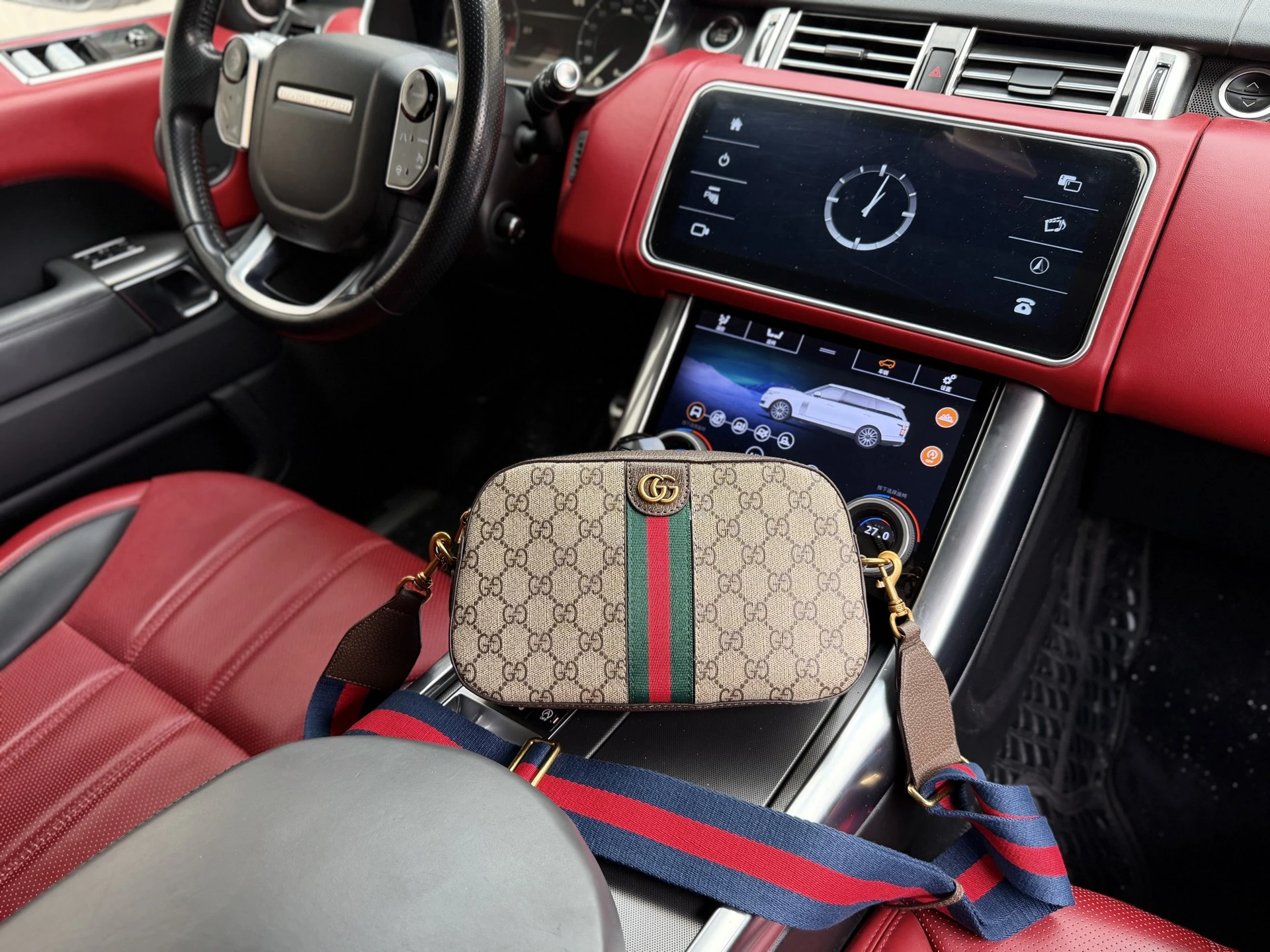Gucci Bag — 2f8d45b3